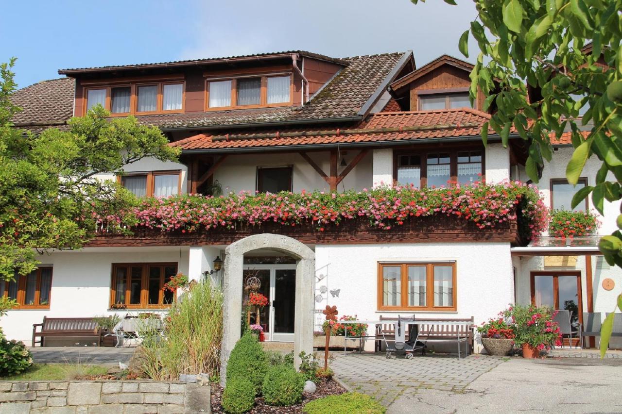 Pension Zum Ebenstein Am Donausteig Untergriesbach Exterior foto